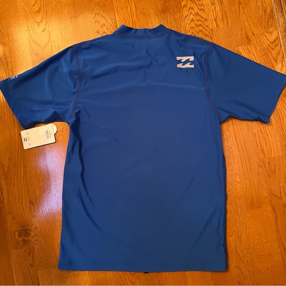 BNWT Billabong Rash-guard - Picture 6 of 6